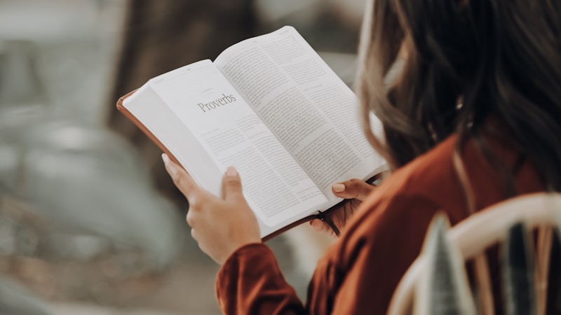 読書を習慣にする方法|続かない人でも今日から無理なく本を読むコツ