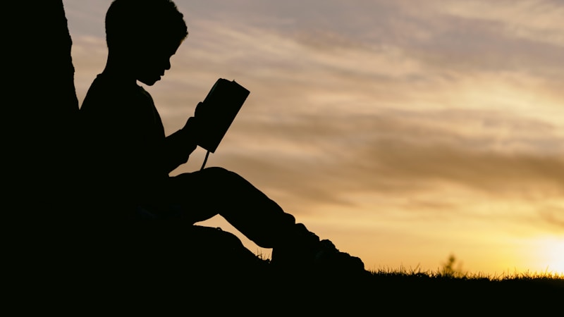 読書を習慣にする方法|続かない人でも今日から無理なく本を読むコツ