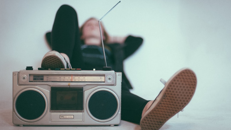 ラジオを楽しむ暮らし入門|毎日が少し豊かになる聴き方と続け方のヒント