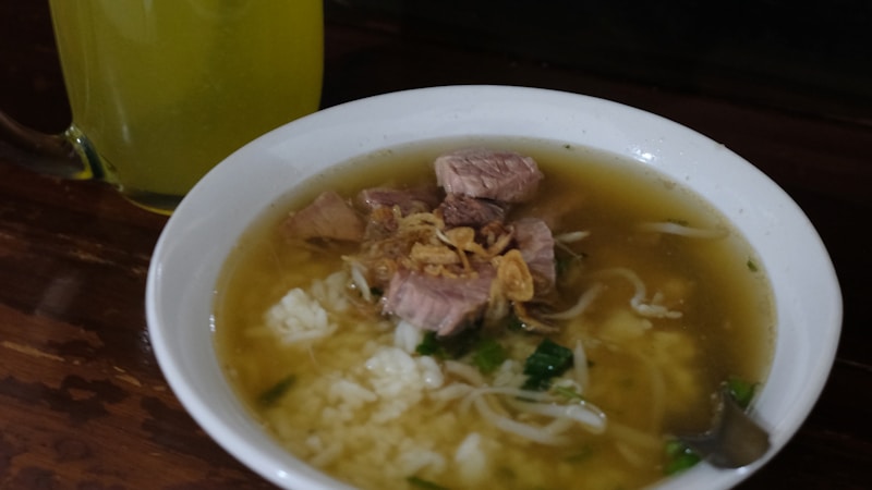 一人分の食事をもっと心地よく楽しむコツ|毎日が少し豊かになる簡単アイデア集
